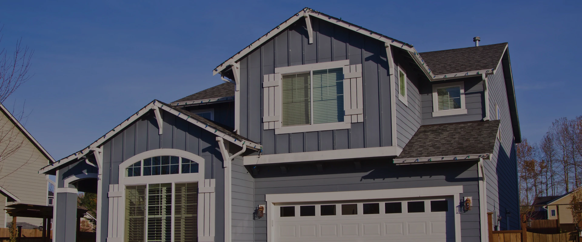 exterior of a fancy house glendale az